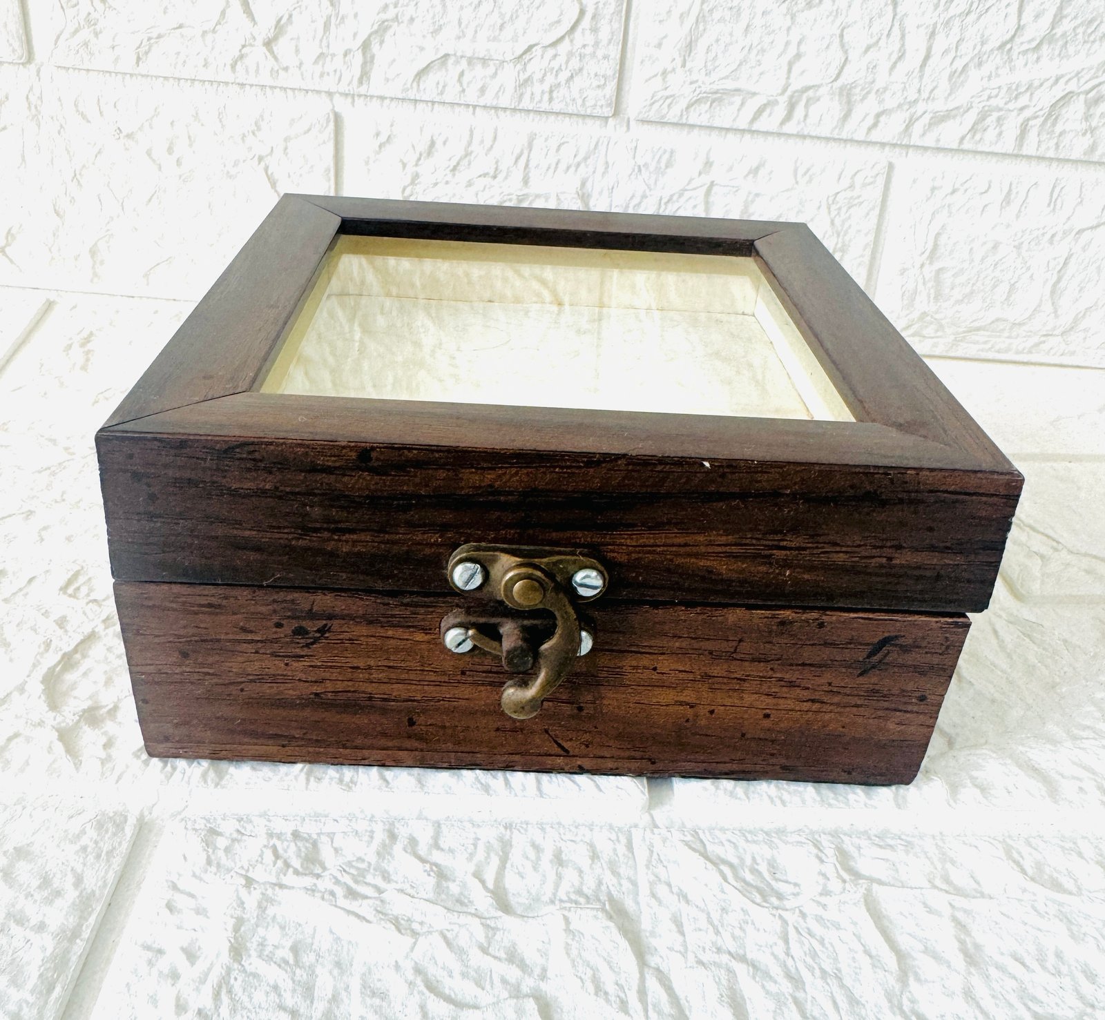 Square box with Acrylic Lid